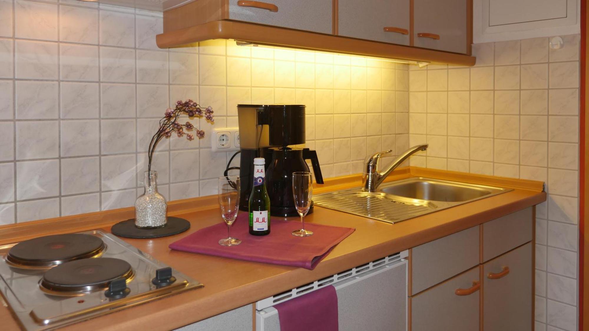 Erlkoenig Gaesteappartements Bad Fussing Exterior photo